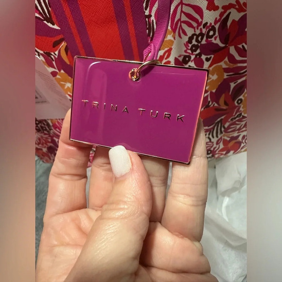 Trina Turk NWT Majorelle Garden Tote with Stripe Vegan Large Adj Strap Purse Bag - Picture 7 of 9